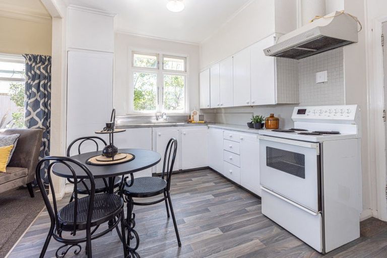 Photo of property in 230 Heads Road, Gonville, Whanganui, 4501