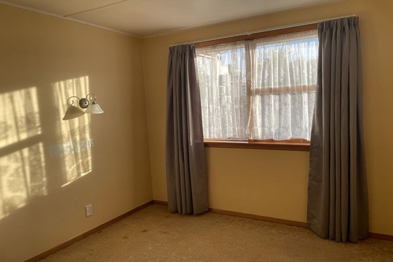 Photo of property in 19 Richmond Street, Waimataitai, Timaru, 7910