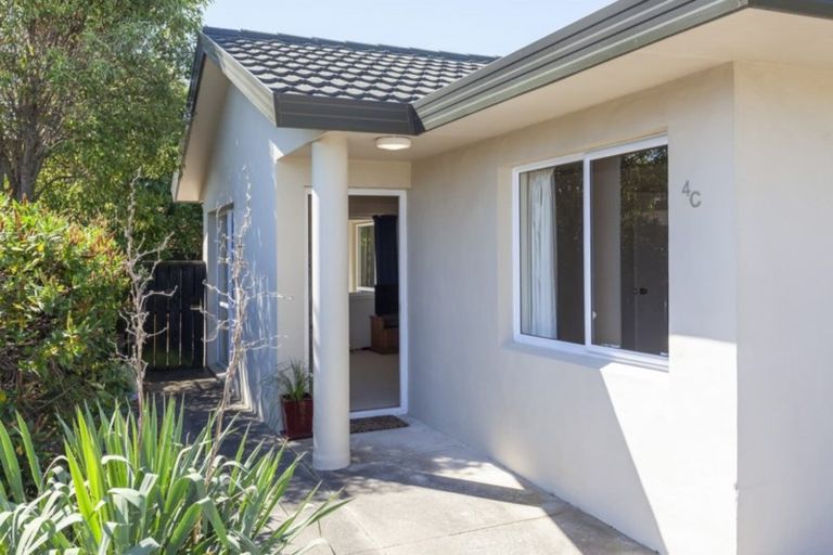 Photo of property in 4c Cedar Drive, Paraparaumu Beach, Paraparaumu, 5032
