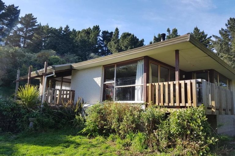 Photo of property in 236 Dyers Pass Road, Cashmere, Christchurch, 8022