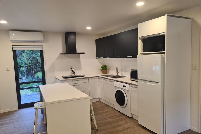 Photo of property in 12 Hazel Glen, Bayview, Auckland, 0629