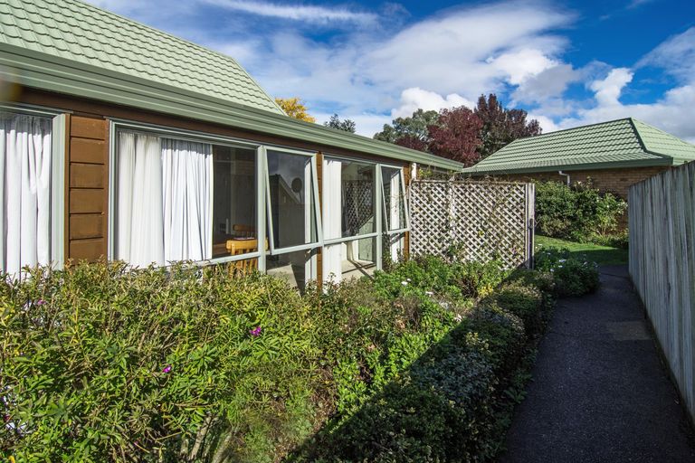 Photo of property in Holdsworth Villas, 42/2 William Donald Drive, Solway, Masterton, 5810