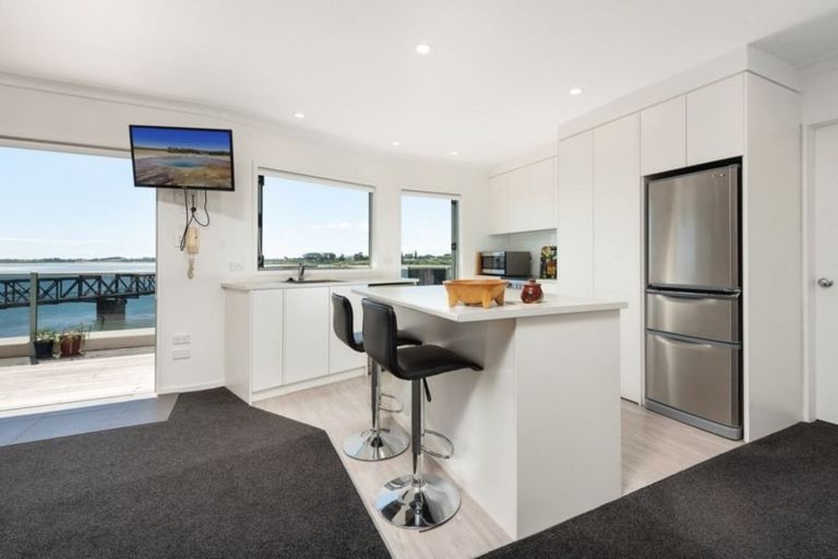 Photo of property in 4/6 Elizabeth Street, Tauranga, 3110