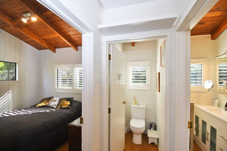 Photo of property in 2/105 Leigh Road, Leigh, Warkworth, 0985