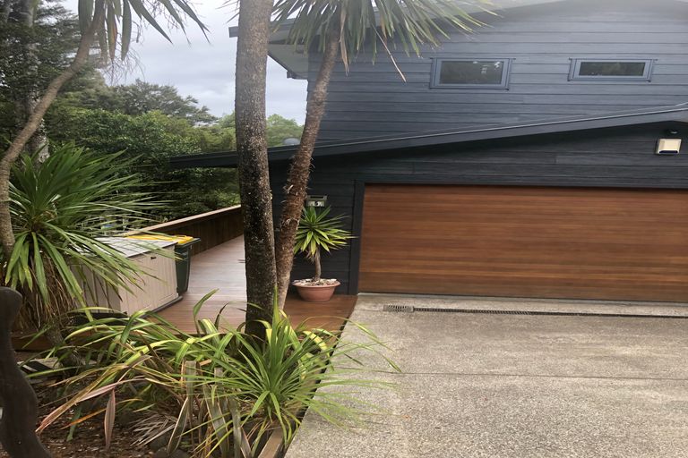Photo of property in 5 Karen Road, Laingholm, Auckland, 0604