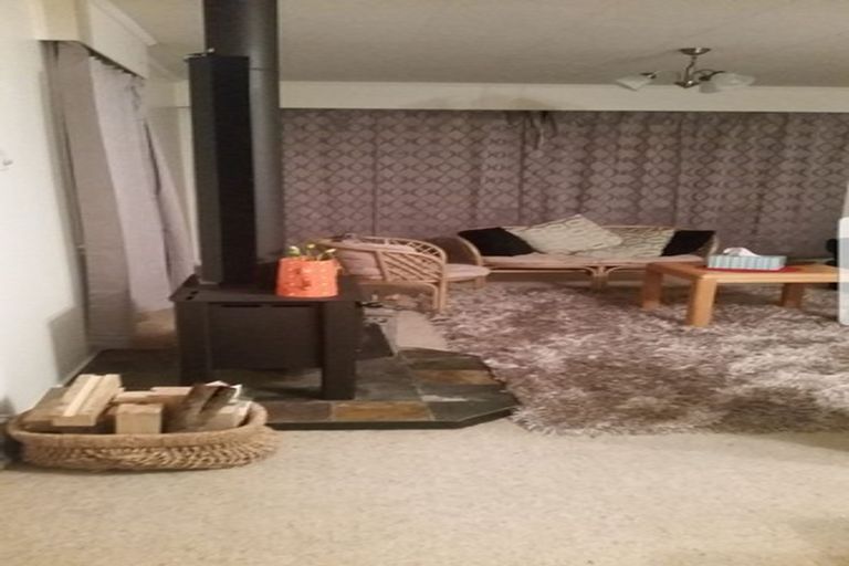 Photo of property in 6 Tait Crescent, Featherston, 5710