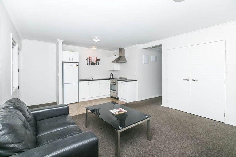 Photo of property in 2/44 Lorne Street, Melville, Hamilton, 3206