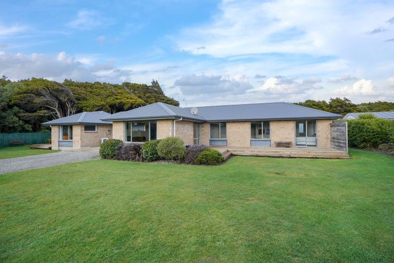 Photo of property in 94 Ariki Avenue, Otatara, Invercargill, 9879
