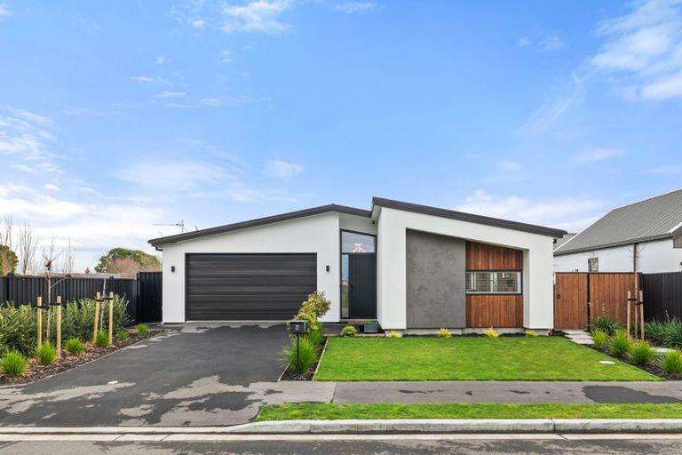 Photo of property in 22 Elsie Lange Way, Casebrook, Christchurch, 8051