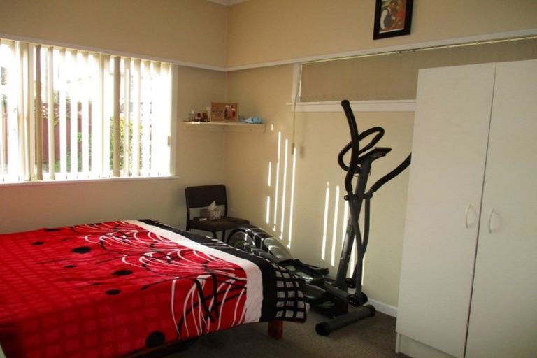 Photo of property in 104 Kenderdine Road, Papatoetoe, Auckland, 2025