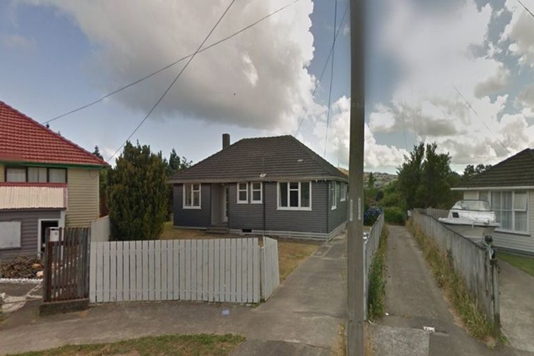 Photo of property in 453 Warspite Avenue, Ascot Park, Porirua, 5024