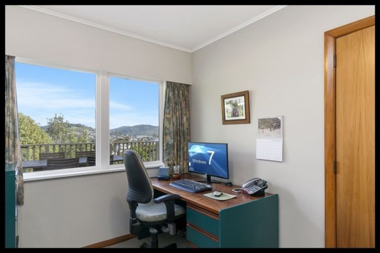 Photo of property in 4 Clive Road, Khandallah, Wellington, 6035