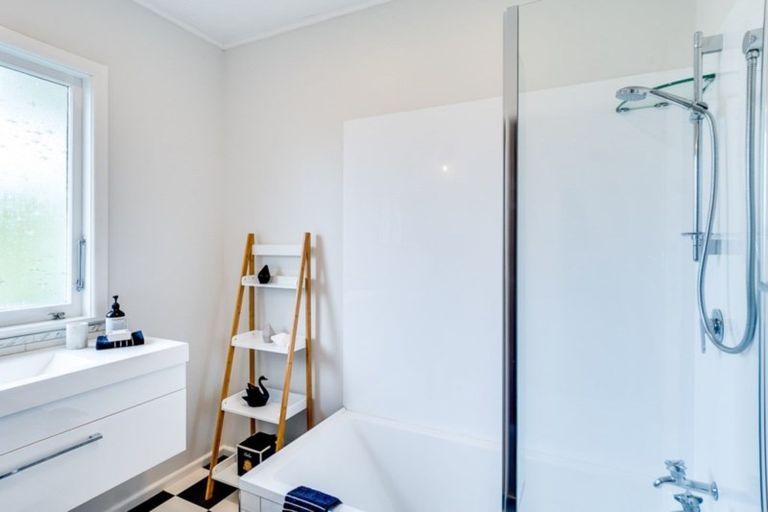 Photo of property in 715 Windsor Avenue, Parkvale, Hastings, 4122