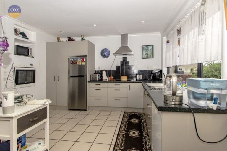 Photo of property in 52 Williams Street, Marewa, Napier, 4110