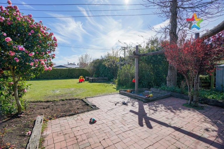 Photo of property in 1 Home Street, Winton, 9720