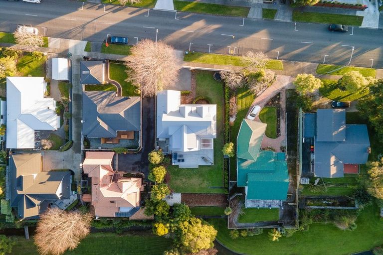 Photo of property in 107 Jickell Street, Hokowhitu, Palmerston North, 4410