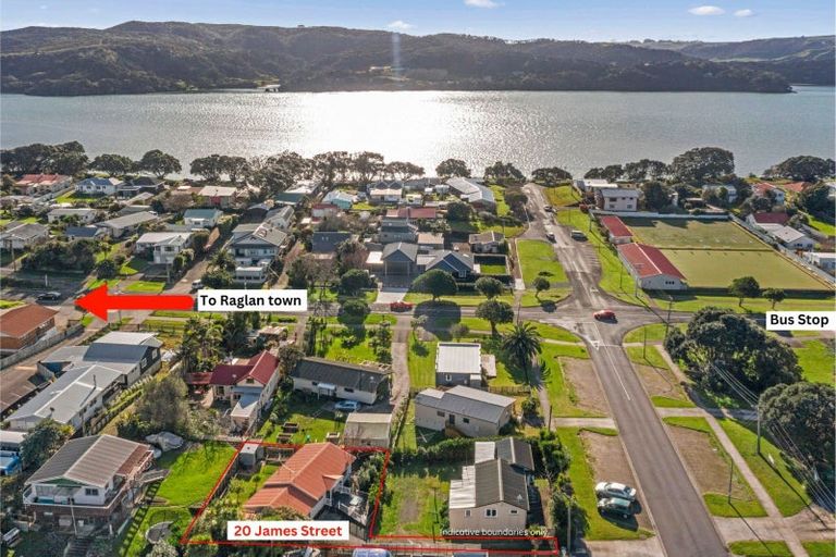 Photo of property in 20 James Street, Raglan, 3225