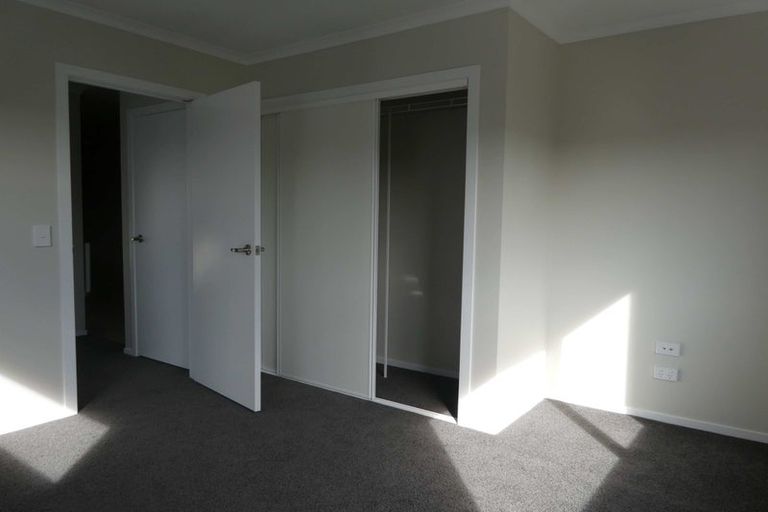 Photo of property in 2/125b Metcalfe Road, Ranui, Auckland, 0612