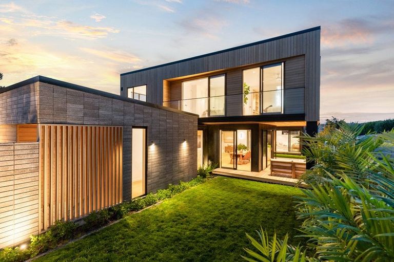 Photo of property in 50 Gulf View Road, Murrays Bay, Auckland, 0630