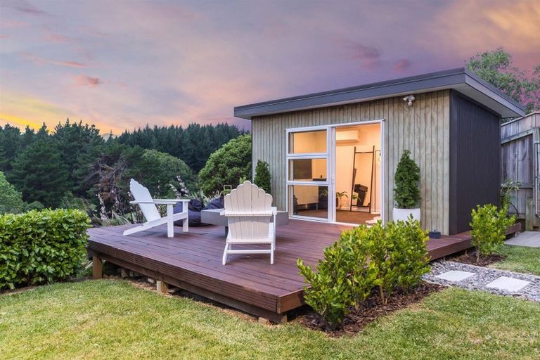 Photo of property in 59 Te Puia Drive, Aotea, Porirua, 5024