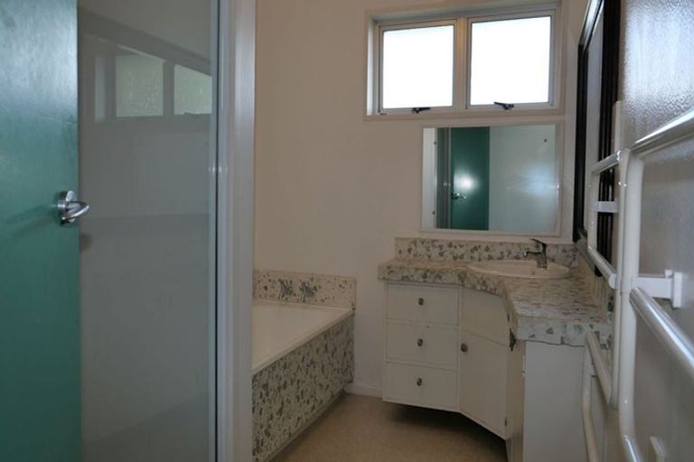 Photo of property in 105 Rosetta Road, Raumati South, Paraparaumu, 5032
