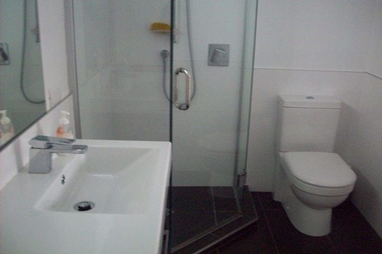 Photo of property in 1 Lakshmi Place, Khandallah, Wellington, 6035