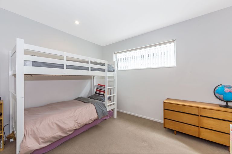 Photo of property in 255 Millwater Parkway, Silverdale, 0932