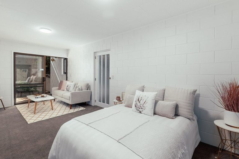 Photo of property in 68 Cannon Hill Crescent, Mount Pleasant, Christchurch, 8081