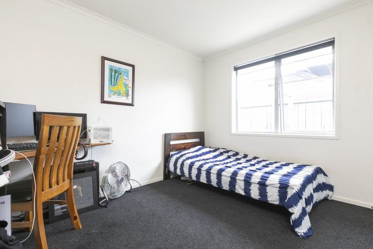 Photo of property in 20 Rainey Crescent, Papamoa Beach, Papamoa, 3118