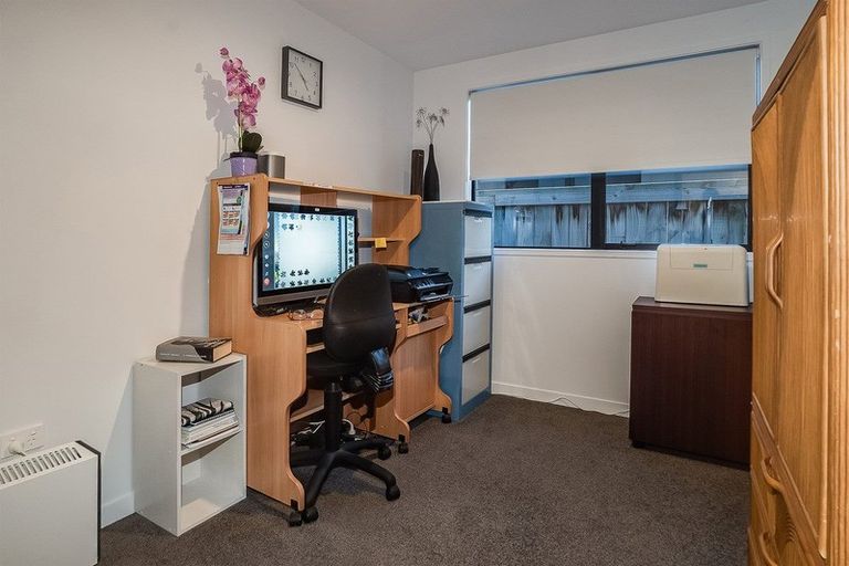 Photo of property in 10 Knightia Drive, Papamoa Beach, Papamoa, 3118