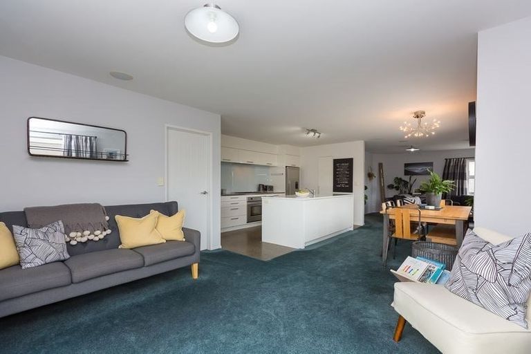 Photo of property in 19c Beach Street, Fitzroy, New Plymouth, 4312