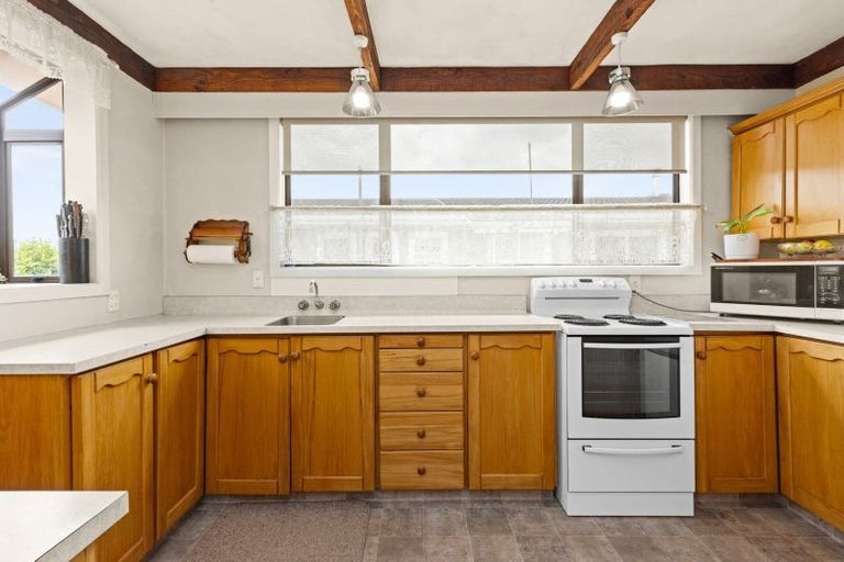 Photo of property in 1402 Warwick Place, Mayfair, Hastings, 4122