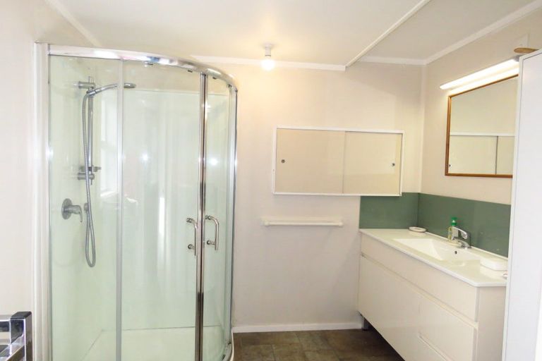 Photo of property in 47 Wakefield Street, Westport, 7825