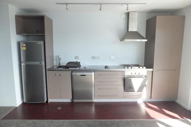 Photo of property in Vespa Apartments, 505/20 Hanson Street, Mount Cook, Wellington, 6021