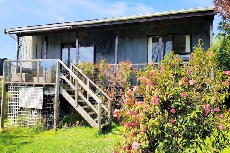 Photo of property in 25 Waipapa Avenue, Diamond Harbour, 8972