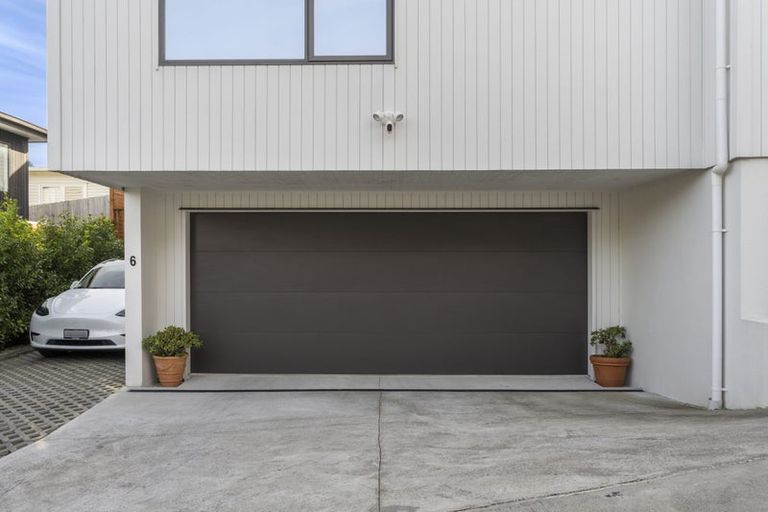 Photo of property in 6 Bevyn Street, Castor Bay, Auckland, 0620