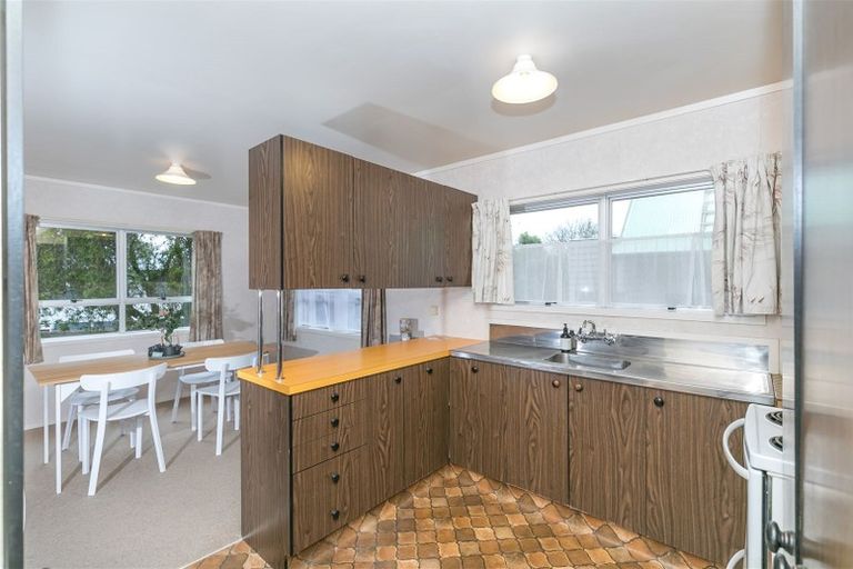 Photo of property in 2/2 Eden Avenue, Te Awamutu, 3800