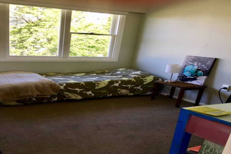 Photo of property in 38 Omokoroa Road, Omokoroa, 3114