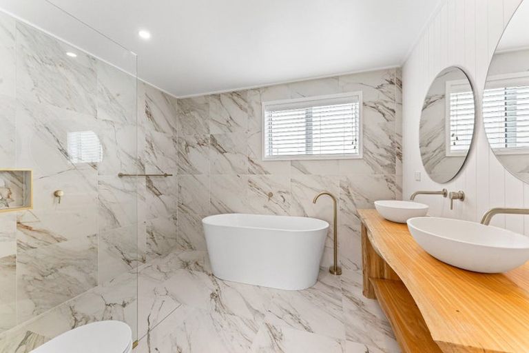 Photo of property in 11 Avon Place, Springvale, Whanganui, 4501