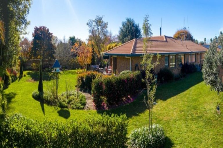 Photo of property in 1 Shadbolt Drive, Leamington, Cambridge, 3432