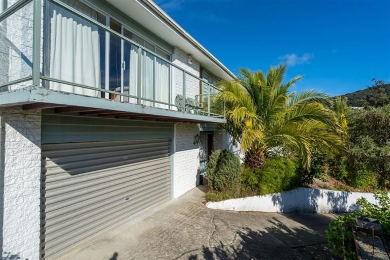 Photo of property in 39 Pioneer Crescent, Helensburgh, Dunedin, 9010