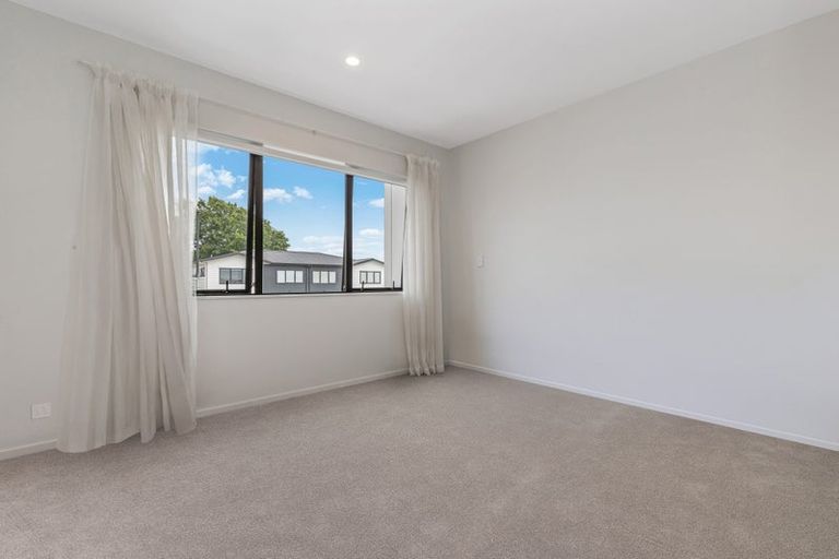 Photo of property in 8 Katikati Drive, Manurewa, Auckland, 2102