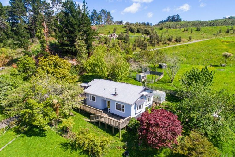 Photo of property in 941 Finnis Road, Pohangina, Ashhurst, 4884