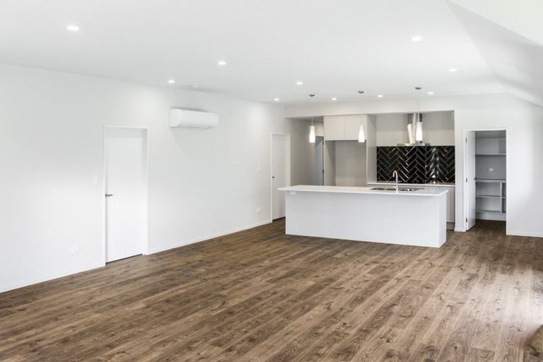 Photo of property in 14 Korokio Lane, Halswell, Christchurch, 8025