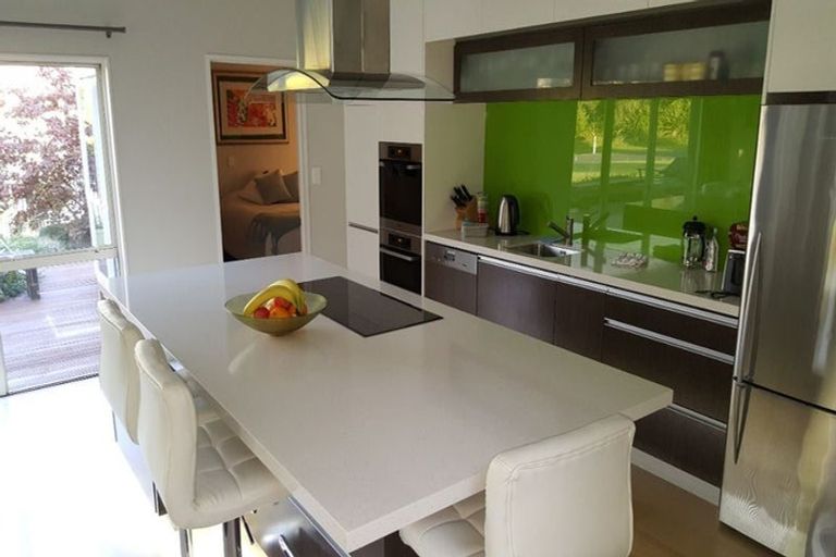 Photo of property in 3 Hobson Heights Road, Lucas Heights, Auckland, 0632