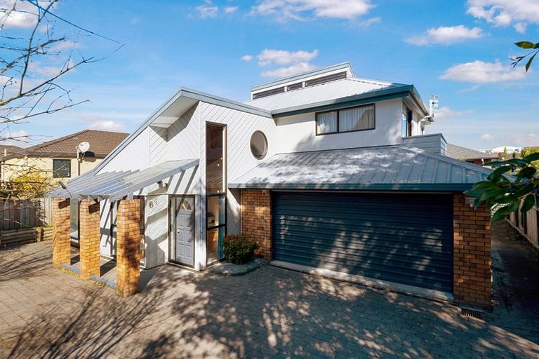 Photo of property in 1/6 Glucina Avenue, West Harbour, Auckland, 0618