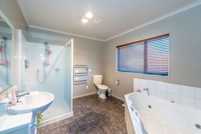 Photo of property in 25 Cherie Close, Rototuna, Hamilton, 3210