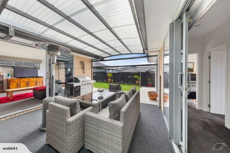 Photo of property in 86 Helenslee Road, Pokeno, 2402