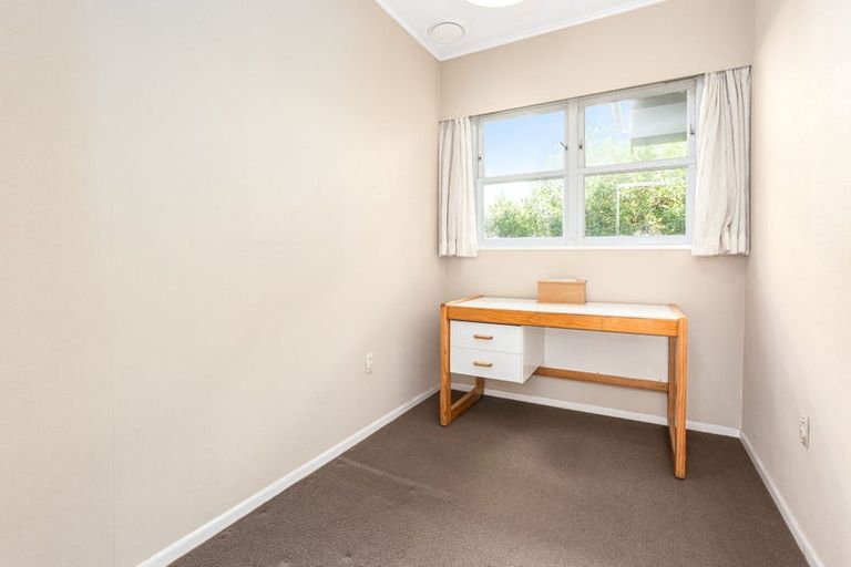 Photo of property in 30 Taupo Crescent, Plimmerton, Porirua, 5026