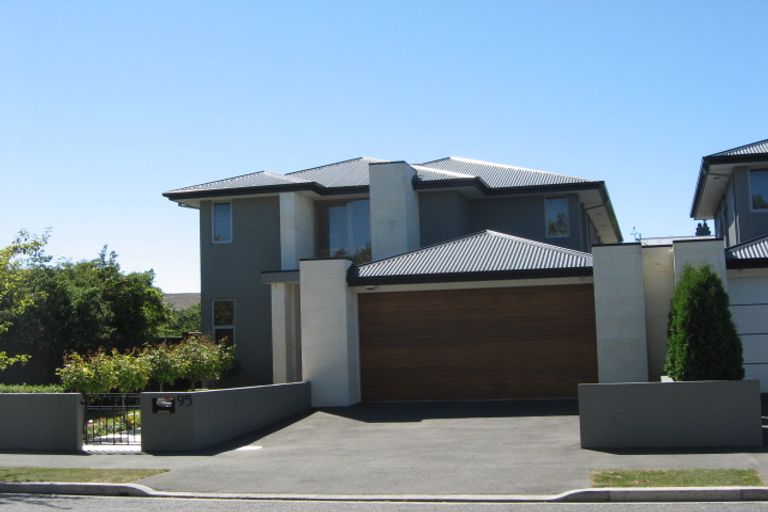 Photo of property in 95 Aikmans Road, Merivale, Christchurch, 8014